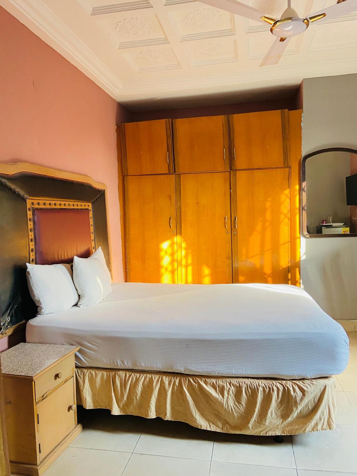 Heaven Gate Hotel Akra Dış mekan fotoğraf